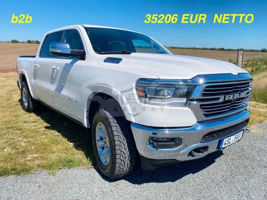 RAM 1500 5.7 Crew Cab Laramie 2021
