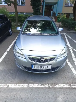 Opel Astra J (2009-2019) 1.7 CDTI Sport 2011