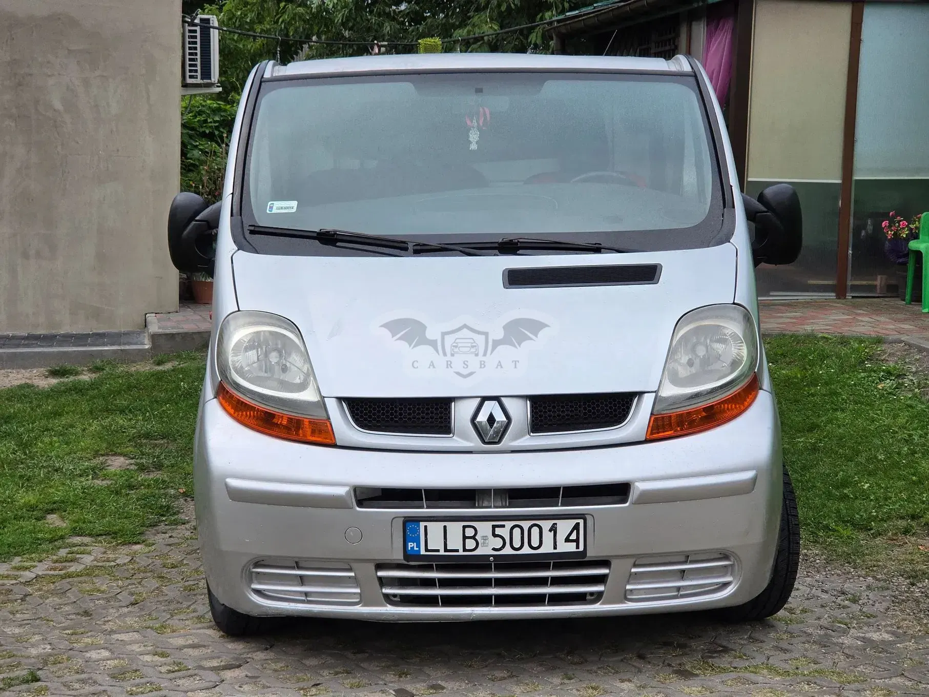Renault Trafic II (2001-2014) L1H1 2002