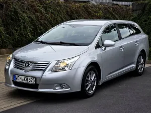 Toyota Avensis III (2009-) Touring Sports 1.8 Business Edition 2010