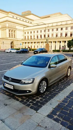 Volkswagen Jetta A6 (2010-2018) 1.4 TSI Highline 2013