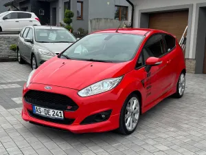 Ford Fiesta Mk7 (2008-) 1.0 EcoBoost ST-Line Red ASS 2013