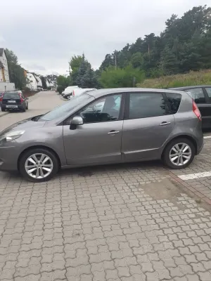 Renault Scenic III (2009-2016) 1.6 16V 110 TomTom Edition 2010