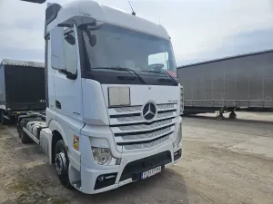Mercedes-Benz Actros 2015