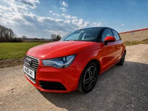 Audi A1 8X (2010-2018) 1.2 TFSI Ambition 2014