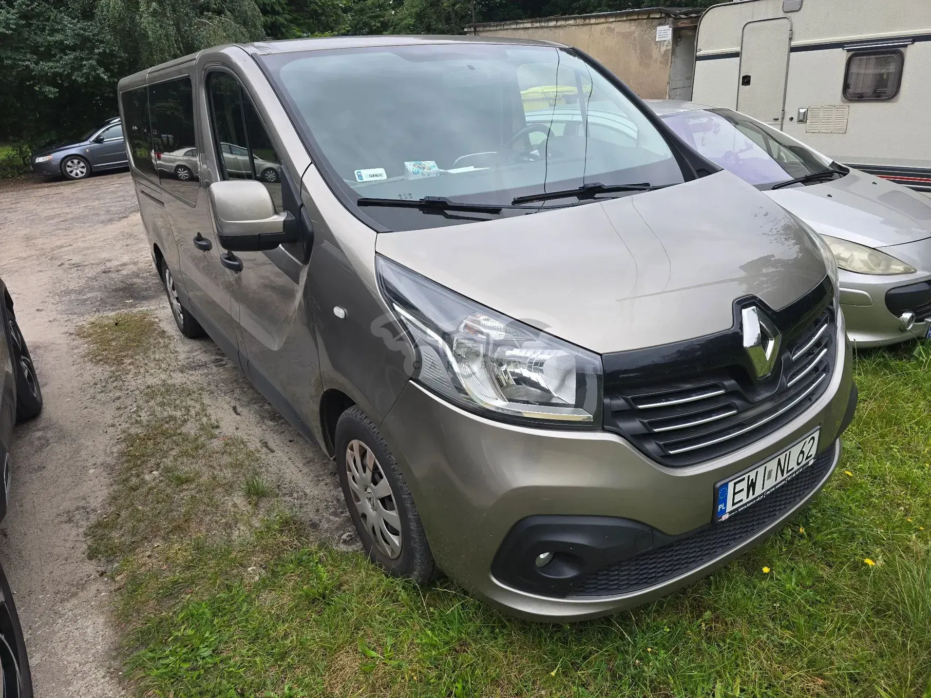 Renault Trafic III (2014-) Grand 1.6 dCi 2016