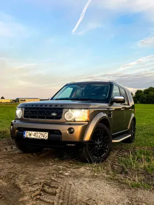Land Rover Discovery IV (2010-) 3.0D V6 HSE 2011