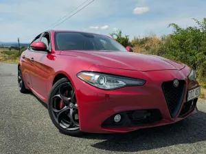 Alfa Romeo Giulia 2.0 Turbo 16V AT8 Veloce Ti 2018