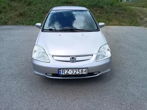 Honda Civic VII (2001-2006) 1.4i S 2003