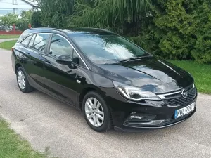 Opel Astra K (2015-2021) 1.4 T Elite 2017