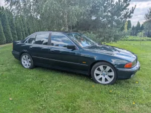 BMW 5 Series E39 (1996-2003) 523i 1999