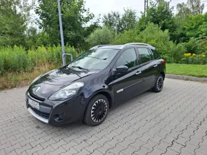 Renault Clio III (2005-2012) 1.2 16V Authentique 2011