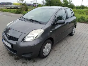 Toyota Yaris II (2005-2011) 1.0 Luna 2009