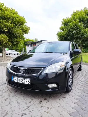 Kia Ceed I (2006-2012) 1.6 Crdi Comfort + 2010