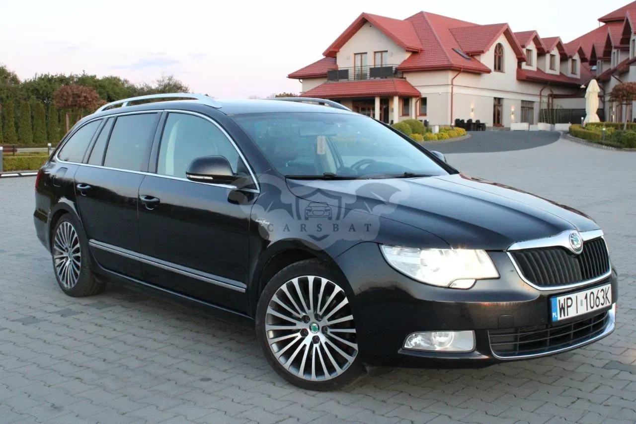 Skoda Superb II (2008-2018) 2.0 TDI L&K DSG 2012