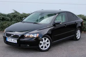 Volvo S40 II (2004-2012) 2.0D Momentum 2005