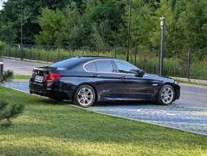 BMW 5 Series F10/F11 (2009-2017) 530d 2013