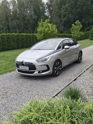 Citroën DS5 BlueHDi 180 SportChic 2014