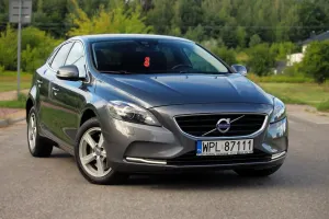 Volvo V40 II (2012-) D3 Summum 2012