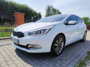 Kia Ceed II (2012-) 1.6 CRDi Business Line 2015