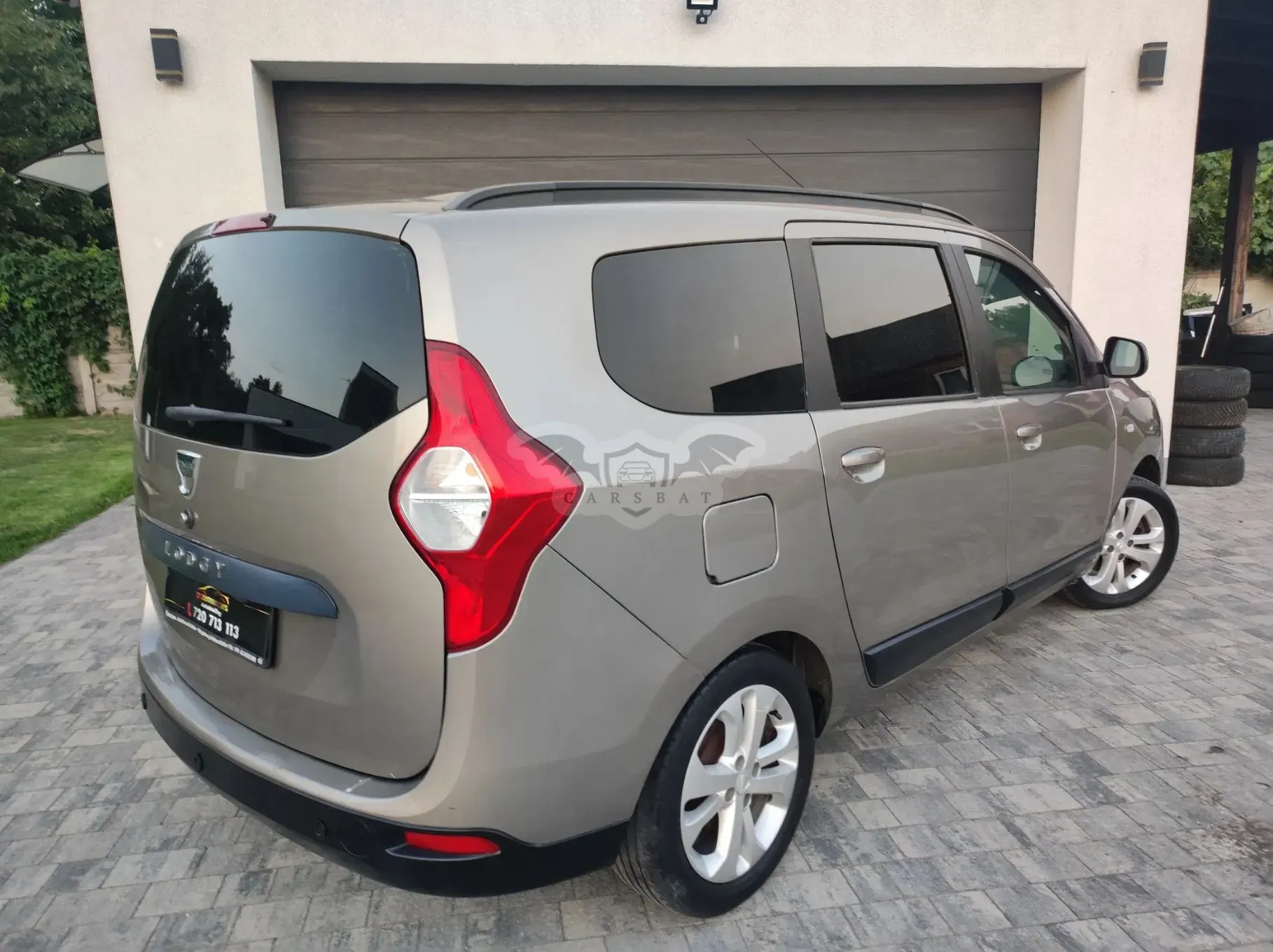 Dacia Lodgy 2013