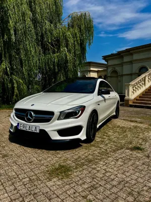 Mercedes-Benz CLA I (2013-2019) AMG 45 4Matic AMG Speedshift DCT 7G AMG Night Edition 2015