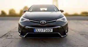 Toyota Avensis III (2009-) 2.0 D-4D Premium 2018