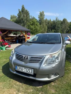 Toyota Avensis III (2009-) 2.0 D-4D 2011