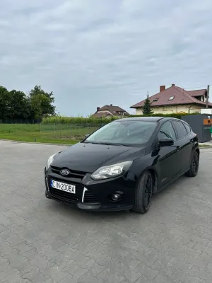 Ford Focus Mk3 (2010-2018) 1.6 TDCi DPF Titanium 2011