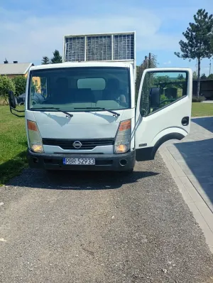 Nissan Cabstar 2014