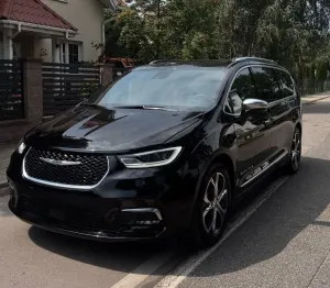 Chrysler Pacifica 2024