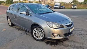 Opel Astra J (2009-2019) 1.7 CDTI 2011
