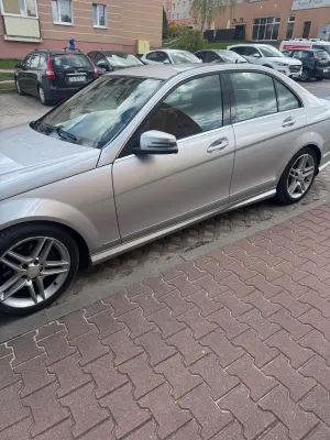 Mercedes-Benz C W204 (2007-2014) 200 CDI BlueEff Avantgarde 2012