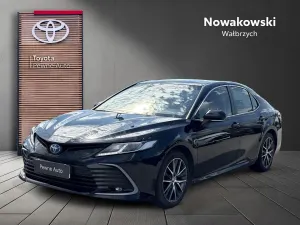 Toyota Camry 2.5 Hybrid Prestige CVT 2022