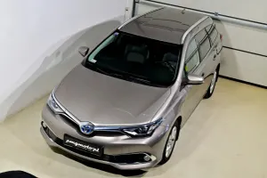 Toyota Auris II (2012-) 2015