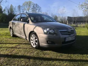Toyota Avensis II (2003-2009) 2.0 D-4D Sol 2007