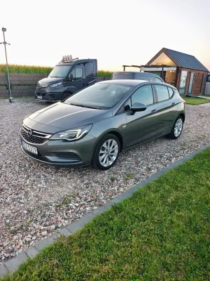 Opel Astra K (2015-2021) 1.4 Turbo Business 2017