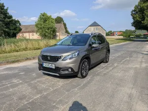 Peugeot 2008 I (2013-2019) 1.2 Pure Tech Allure S&S 2017