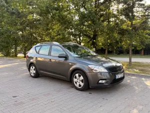 Kia Ceed I (2006-2012) 1.6 Crdi Comfort + 2011