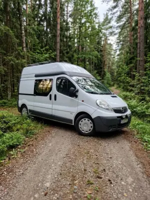 Opel Vivaro 2011