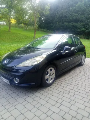 Peugeot 207 1.4 Presence 2006
