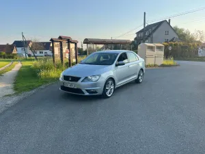 Seat Toledo IV (2012-2018) 1.6 TDI Style 2013