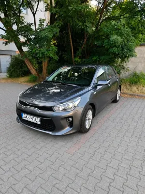 Kia Rio IV (2017-) 1.2 L 2017