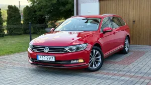Volkswagen Passat B8 (2014-2023) 2.0 TDI SCR DSG 4Motion Business 2015