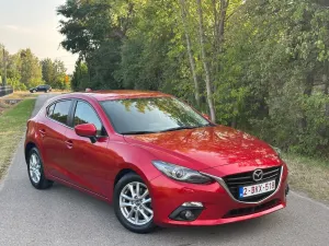 Mazda 3 III (2013-) SKYACTIV-G 120 Sports-Line 2014