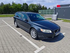 Volvo V70 III (2007-) 2.0 Momentum 2009