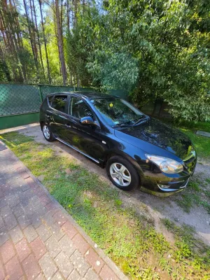 Hyundai i30 I (2007-2012) 1.6 CRDi Blue Classic 2010