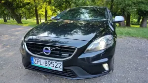Volvo V40 II (2012-) D4 Drive-E R-Design Momentum 2014