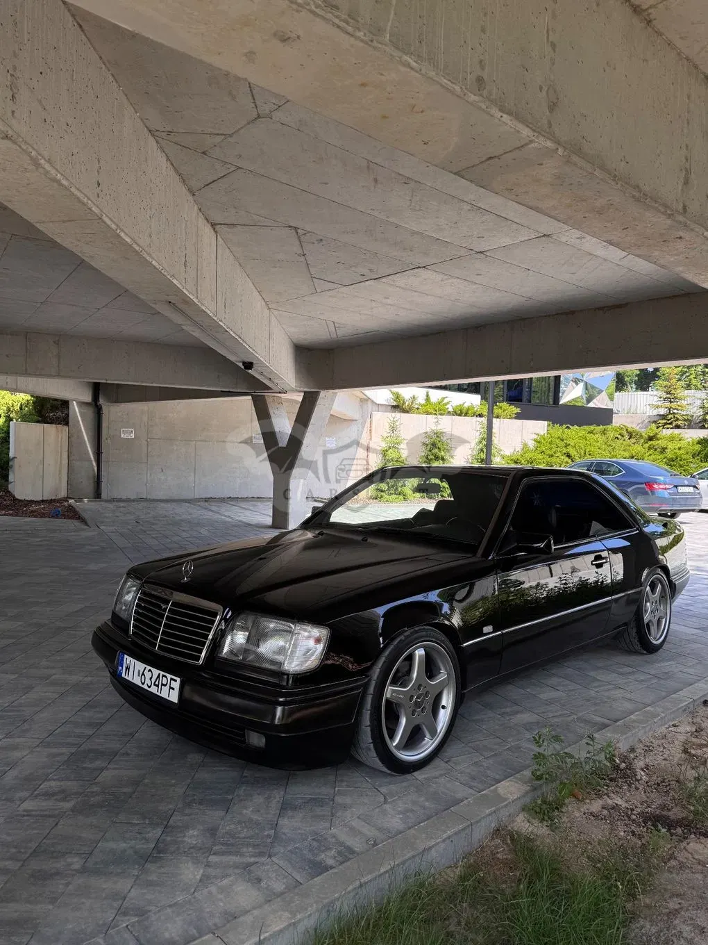 Mercedes-Benz E 1992