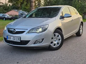 Opel Astra J (2009-2019) 2010